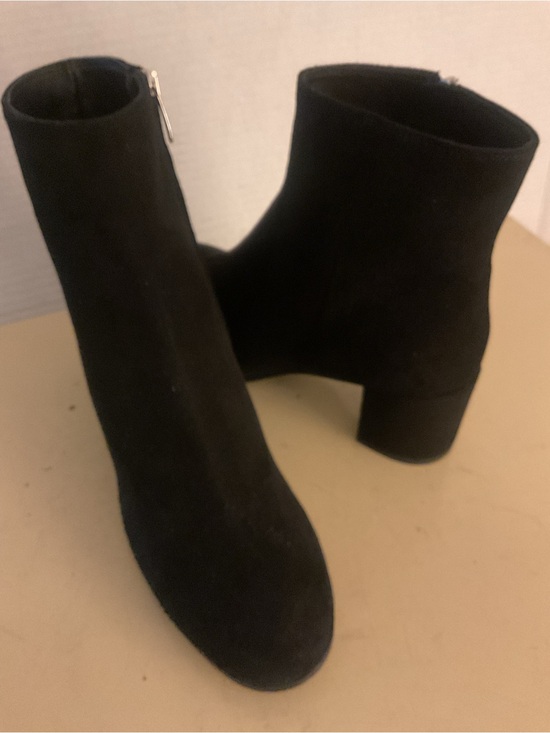 Margaux Shoes - Margaux women Black Suede  Chelsea Heel boots US 7.5 Narrow